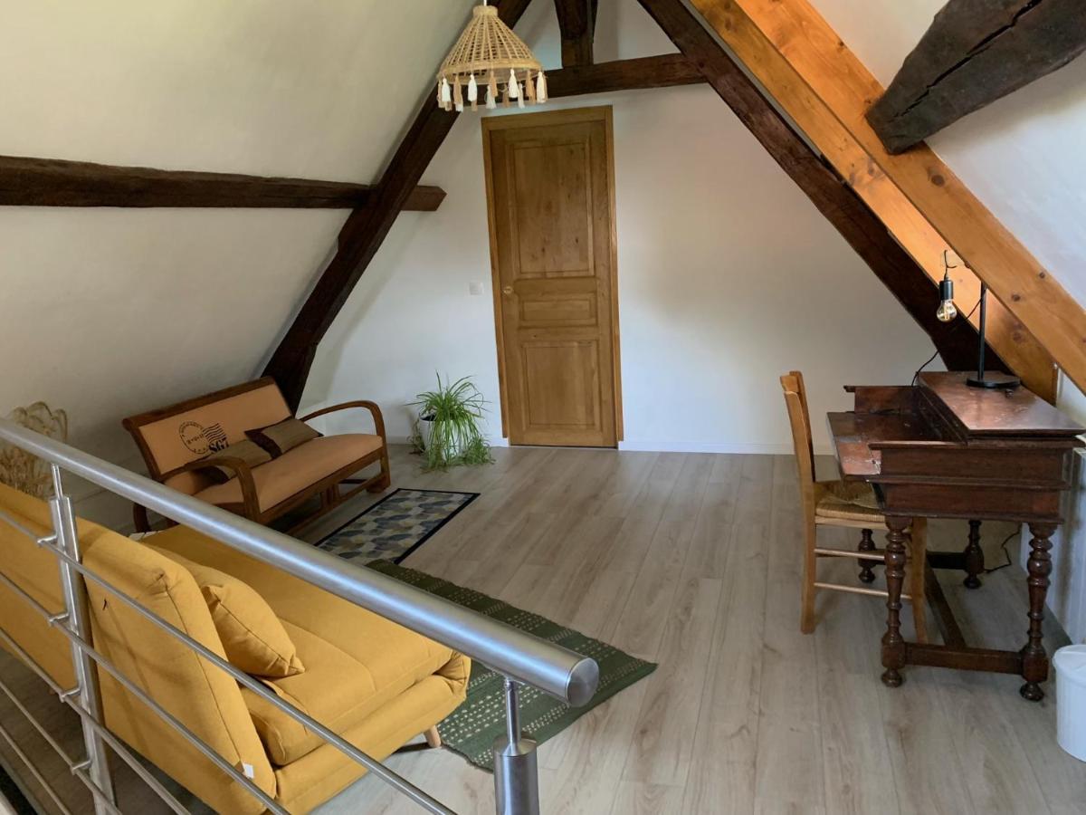 Wijitta Villa Auquemesnil ภายนอก รูปภาพ